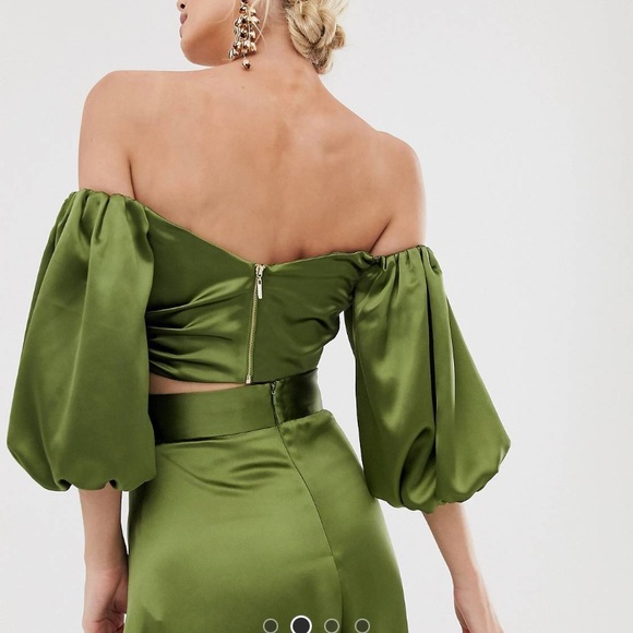 ASOS Edition off the shoulder pleat front crop top - Picture 4 of 9